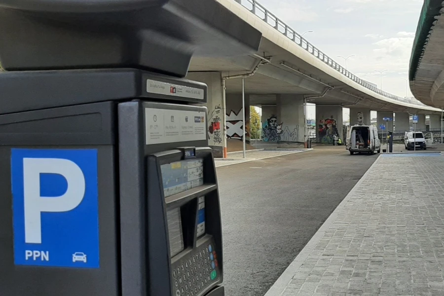 Parkomat pod Trasą Zamkową w Szczecinie. Parkomat pod Trasą Zamkową w Szczecinie.