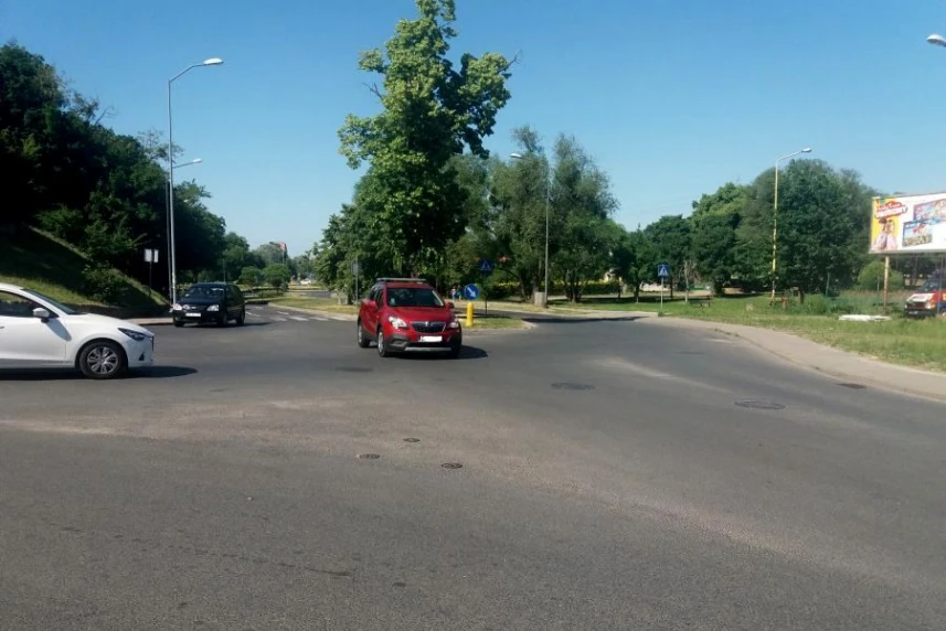 Duże utrudnienia na ważnym skrzyżowaniu na prawobrzeżu