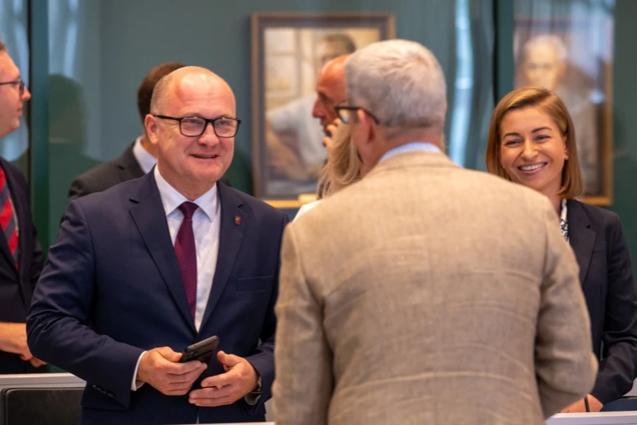 Sesja absolutoryjna w Szczecinie Sesja absolutoryjna w Szczecinie