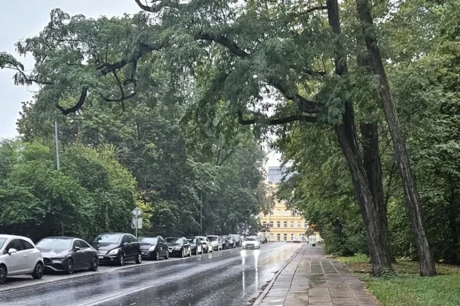 Starkiewicza: Plac budowy miejsc postojowych przekazany