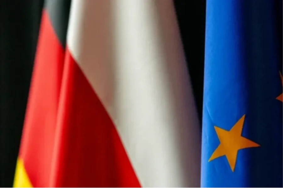 Flagi Niemiec, Polski i Unii Europejskiej. Flagi Niemiec, Polski i Unii Europejskiej.