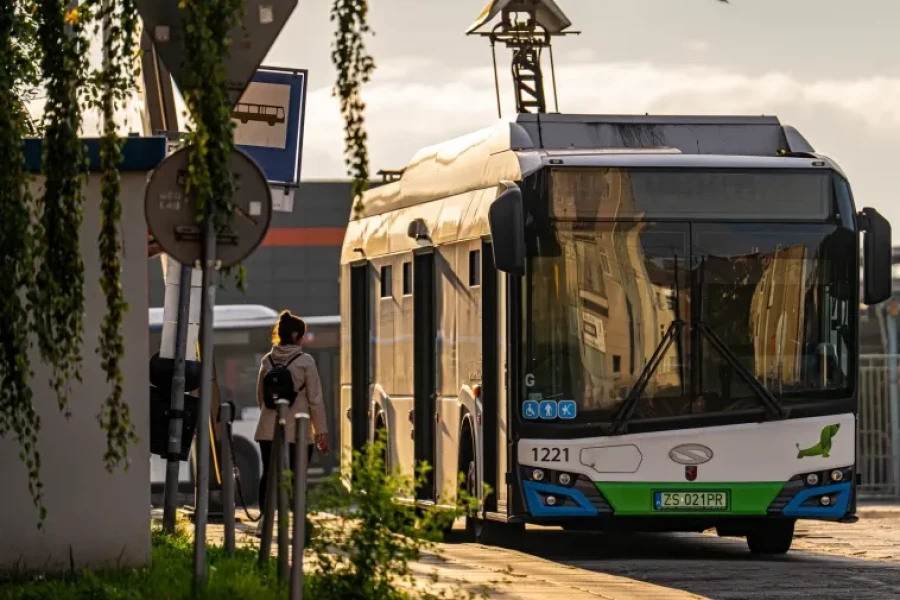 Autobus Autobus