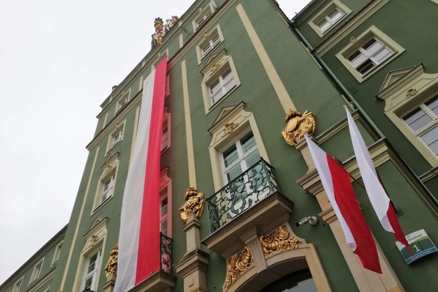 Biało-czerwony magistrat