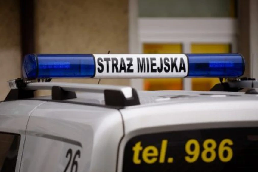 Strażnicy miejscy na ratunek