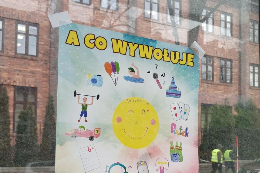 Dzielmy się uśmiechem - nie tylko na przystankach