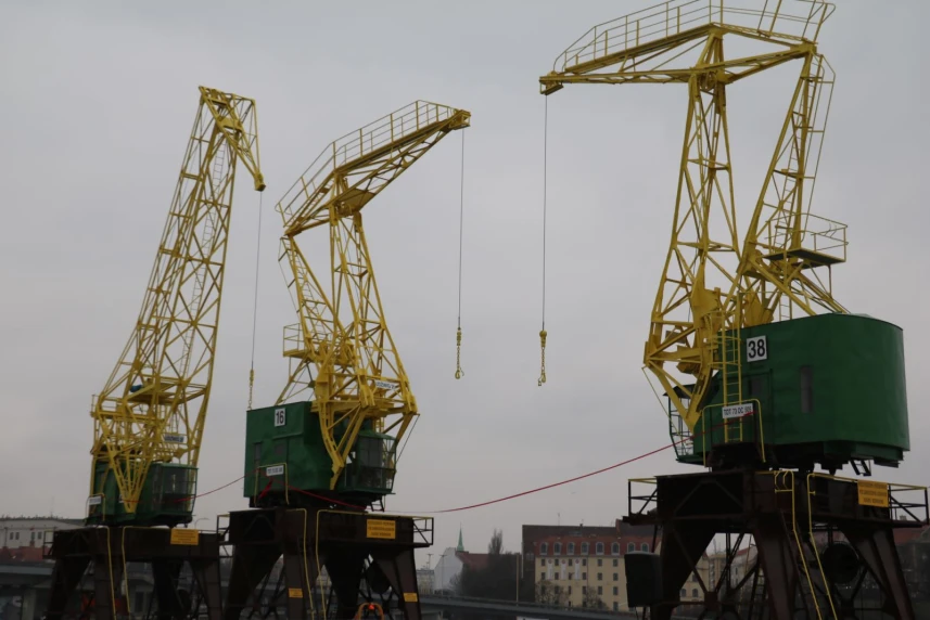 Dźwigozaury zaświecą!