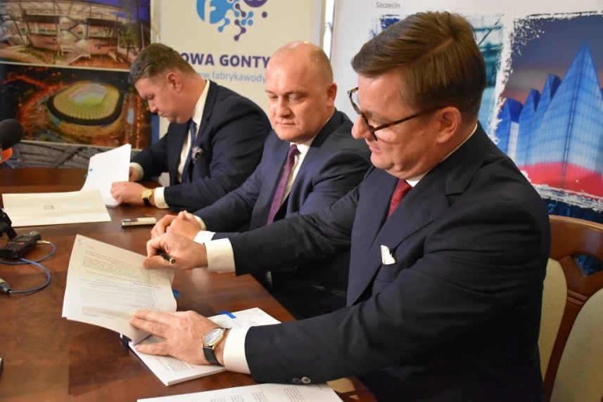 Ruszamy z budową Fabryki Wody Ruszamy z budową Fabryki Wody