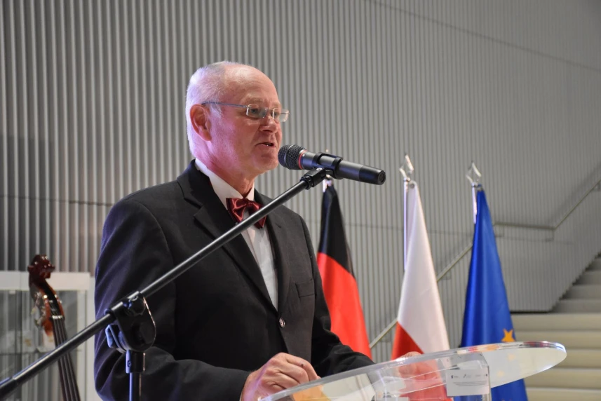 Pomerania Nostra w rękach Uwe Schrödera