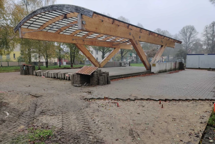 Przebudowa zieleńca im. Waleriana Pawłowskiego Przebudowa zieleńca im. Waleriana Pawłowskiego