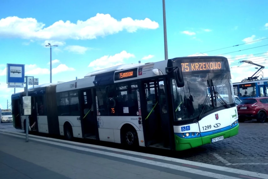 Zmiany w kursowaniu linii 70, 75, 521, 526 i 527 Zmiany w kursowaniu linii 70, 75, 521, 526 i 527